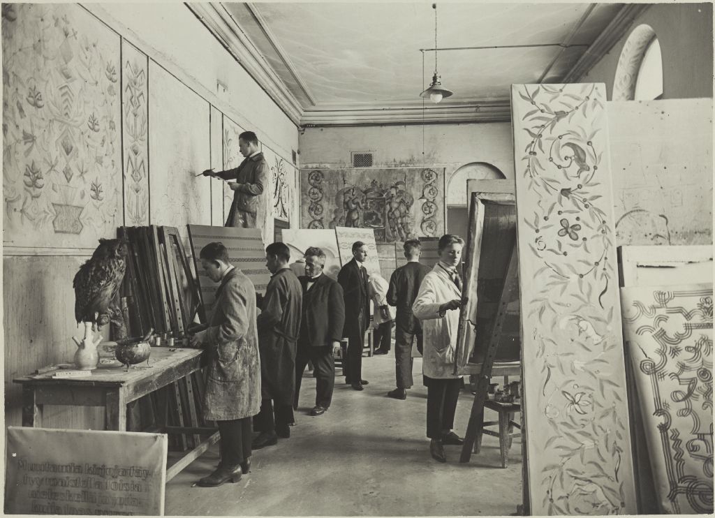Koristemaalauksen opetustilanne, 1925