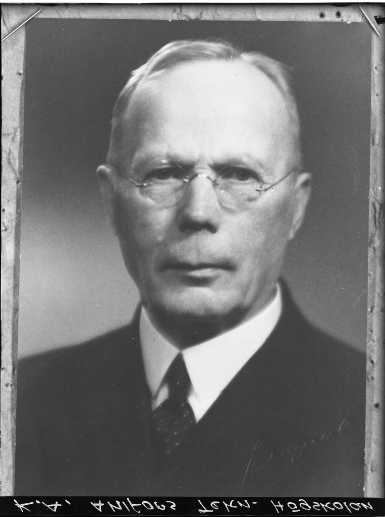 Karl Axel Mauritz Ahlfors