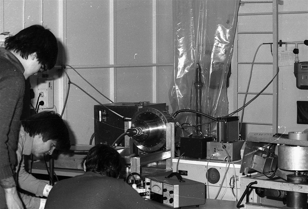 LTL Photos from 1979; Tests of the Superconducting Motor SUMO in 1979