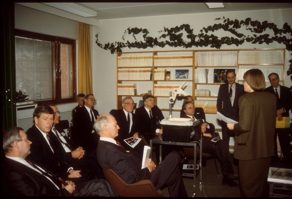 LTL Photos from 1991; King Carl XVI Gustav of Sweden visits LTL