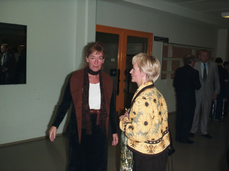LTL Photos from 1997; Unveiling of the Olli V. Lounasmaa portrait