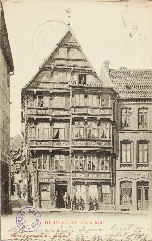 Hildesheim Rolandstift -aiheinen G.Nyströmille omistettu postikortti